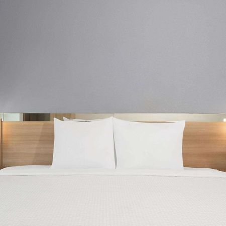 Microtel Inn & Suites By Wyndham Panama City Eksteriør bilde