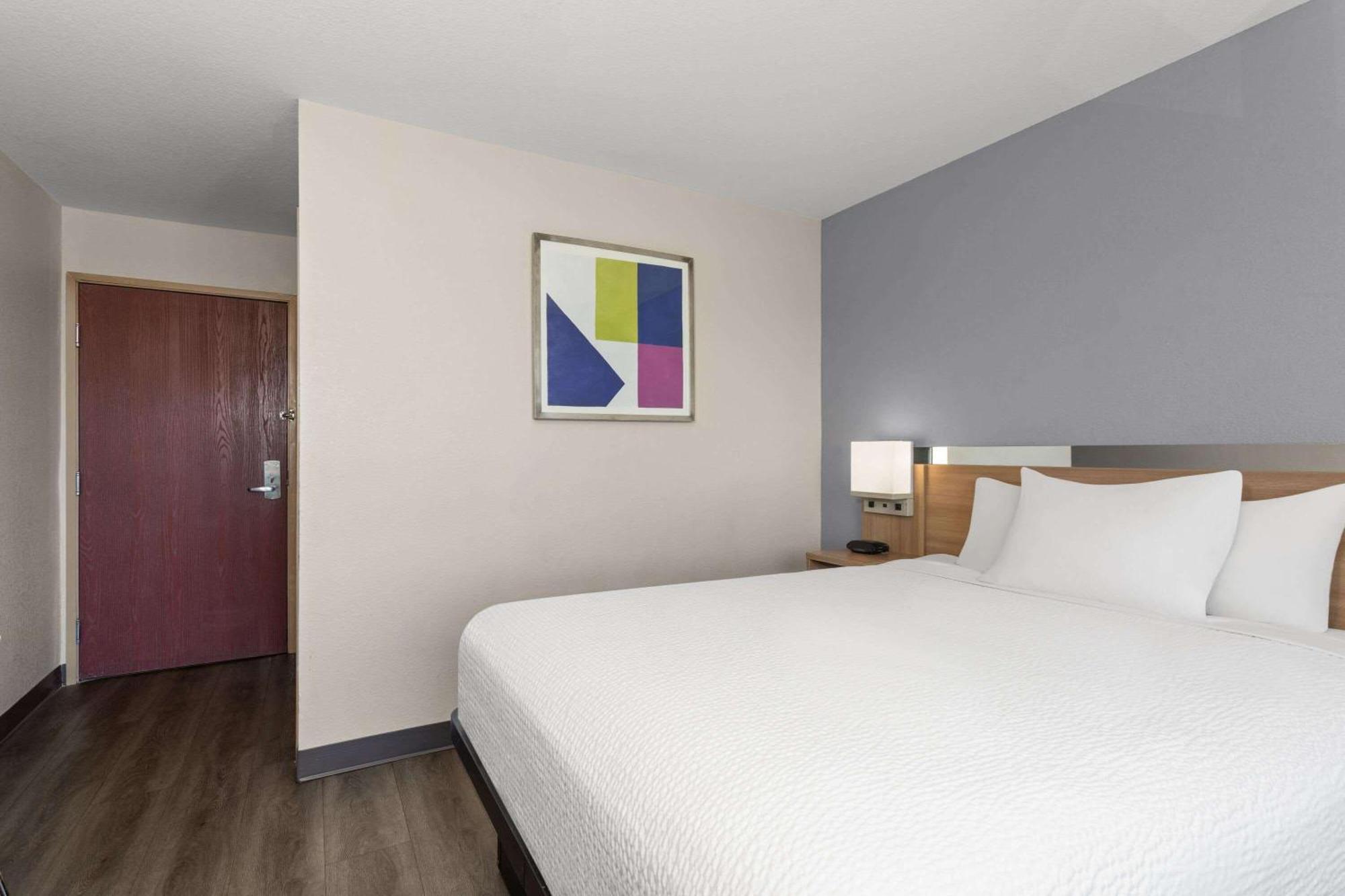 Microtel Inn & Suites By Wyndham Panama City Eksteriør bilde